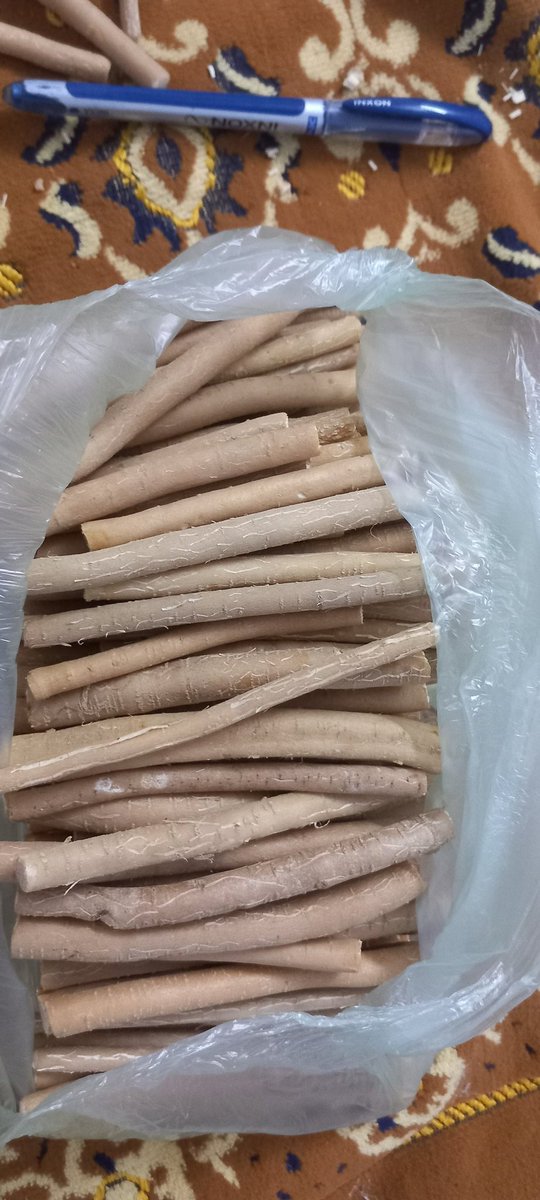 عرض خاص للتوزيع 
١٥٠ او تزود  على ريال و٣٠ شحن لا يفوتكم الطول ١٠ سم