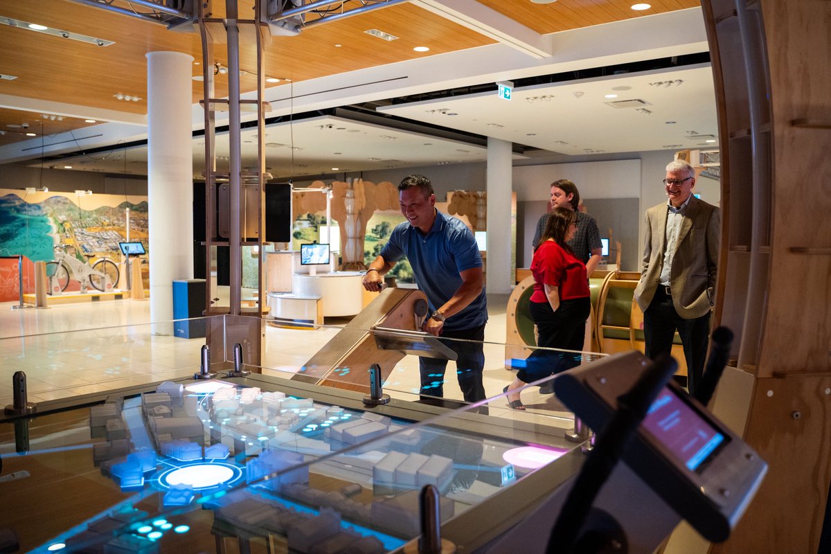 Stan Cho tweet media