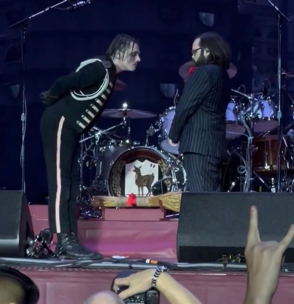 cruelomens's tweet image. The Life of a Showgirl