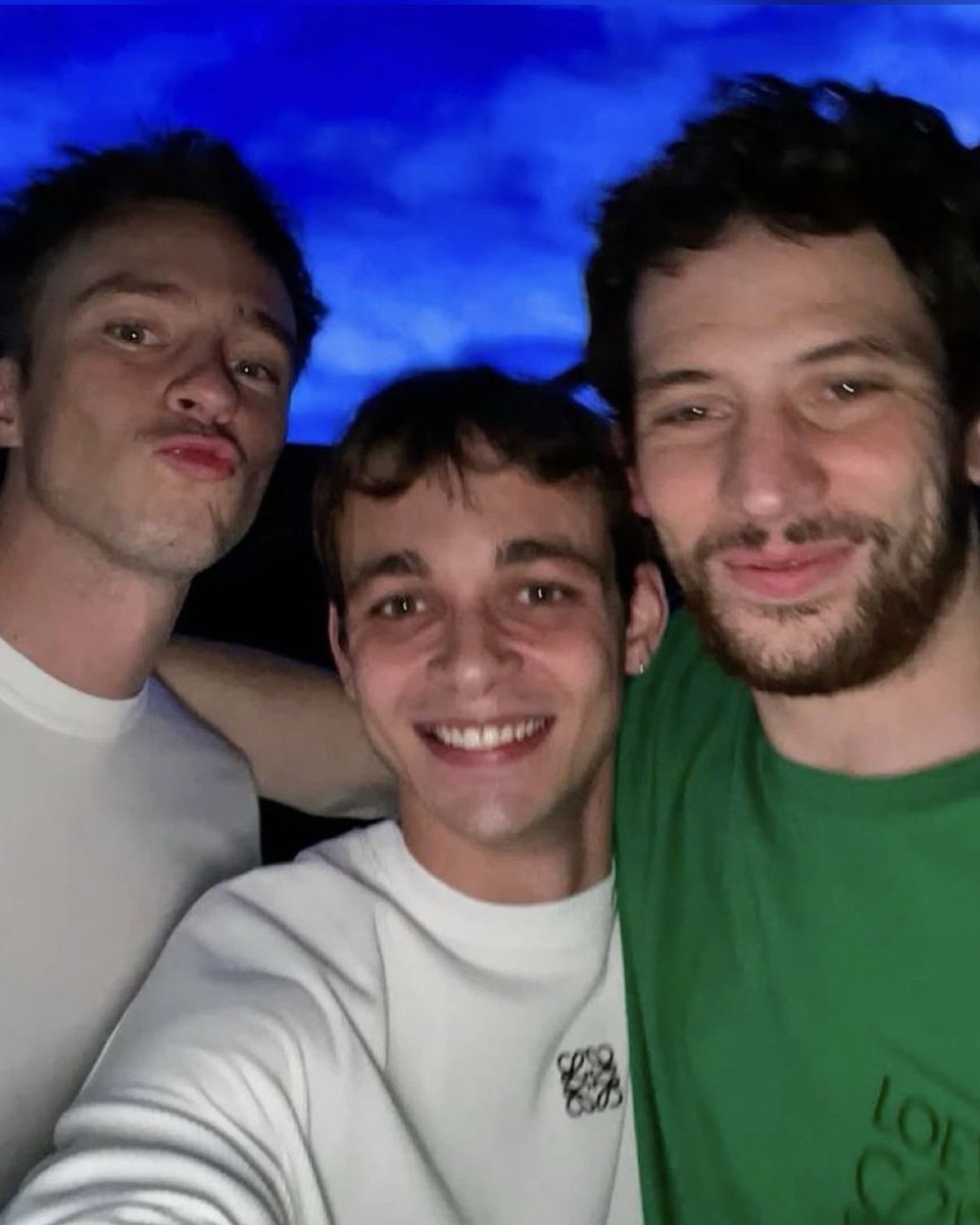 Drew Starkey and Josh O’Connor.