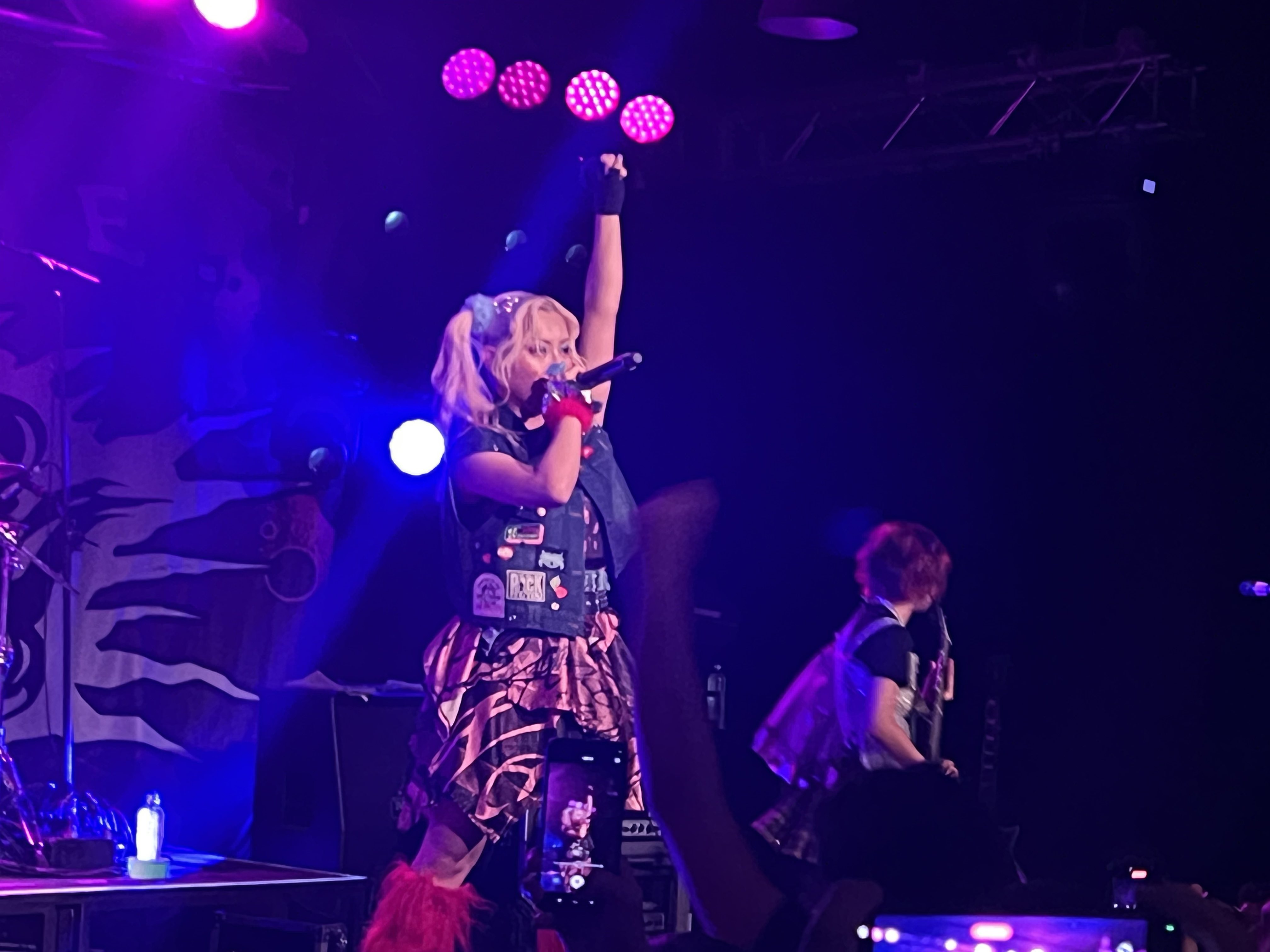 ちーちゃん ITCHIE-MANIA 🎤🎸🌸 (@k715i) / X