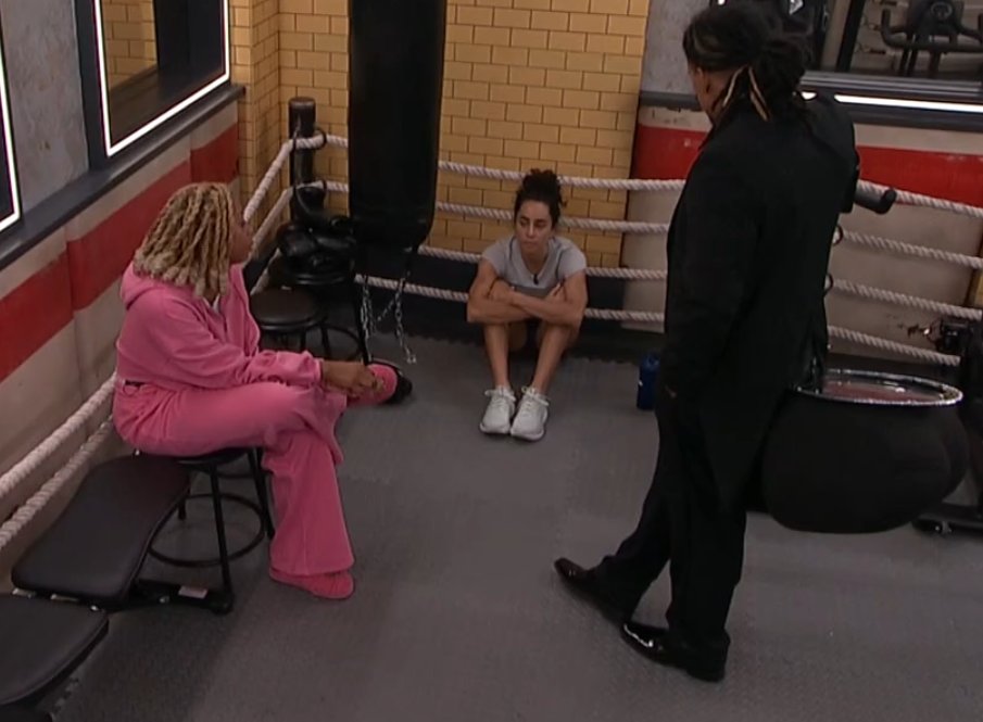 BBFeedsFairy's tweet photo. PRAY this ends messy yall 🙏 #bb27 https://t.co/d6zqV67Lpt