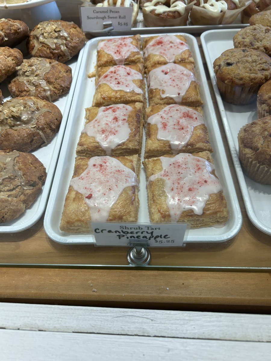 FoodStringer's tweet image. Experienced the most AMAZING incredible bakeries to-day! @TheMainGrainBakery in Stevens Point! Phenomenal scones! CORN cookies are crazy-good! You HAVE to go! REALLY special!