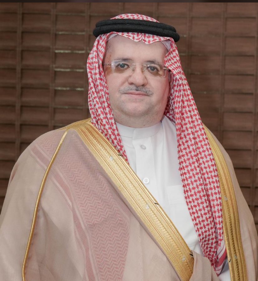 D89Z's tweet photo. أسمى أيات التهاني والتبريكات إلى أخي العقيدركن/عبدالرحمن مشلح ابن سفران . على الثقة الملكية الغاليه بترقيته لرتبة ( عميد ركن) سائلين المولى عزّ وجل أن يجعلها عونًا له لخدمة دينه ومليكه ووطنه 🇸🇦 https://t.co/nJkRvx9e7Z