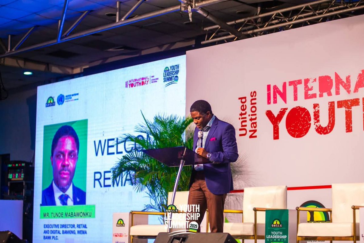 smilengonline's tweet photo. Leading Beyond the Moment
In his welcome remarks, Mr. Tunde Mabawonku urged young leaders to see leadership not just as a role, but as a lifelong movement.
What leader will you choose to be?
#YLS2025
#Evolve2025
#YouthLeadChange
#YouthDayLagos
#IYD2025 https://t.co/DPqhIhxzOi