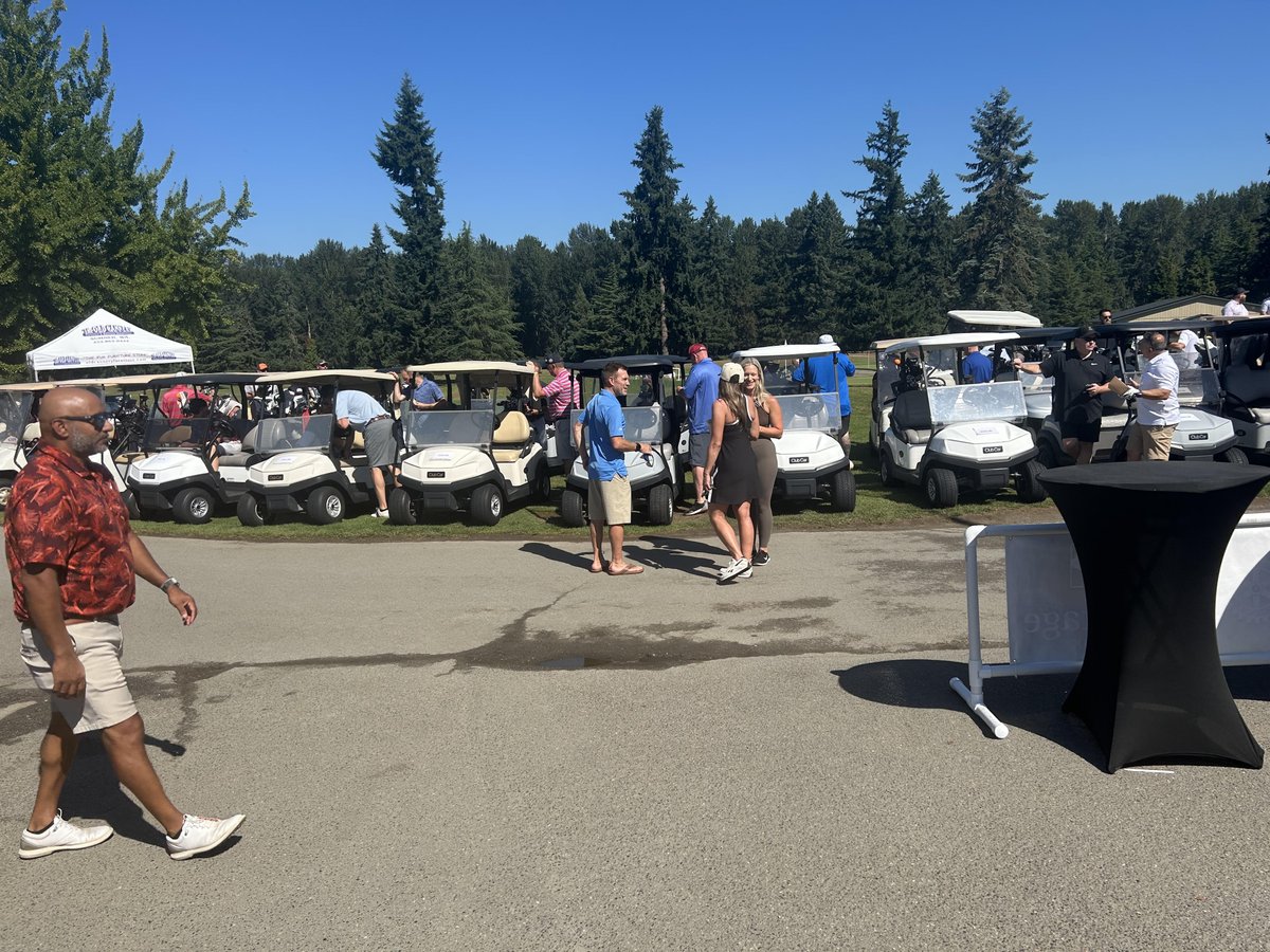 Rotary Club of Sumner hosted its annual golf tournament fundraiser today. It was a hot one but funds benefit the club's college scholarships and extensive work throughout the community.

sumnernewsindex.com/rotary-club-of…