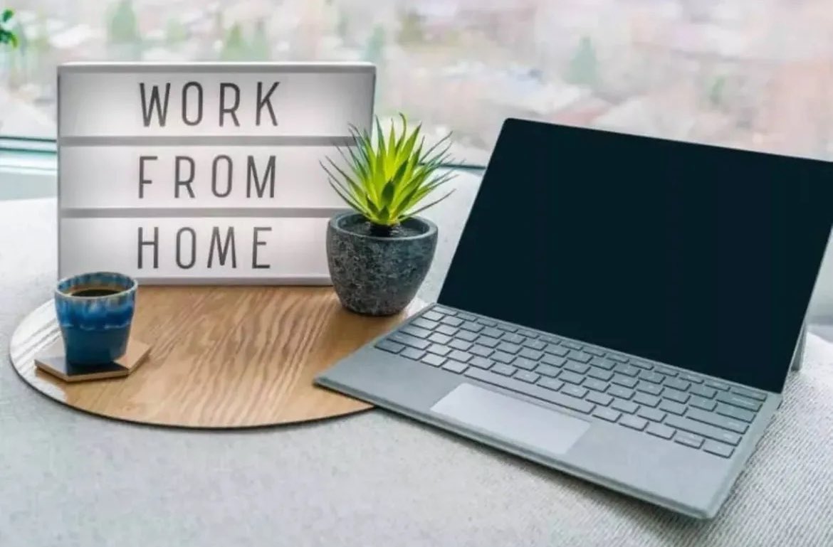 Dev_communityy's tweet image. Remote work is here to stay, make sure your home office is as secure as your workplace network.
#dev__community #WorkFromHomeSecurity
#RemoteWorkTips
#CyberSafe #InfoSec