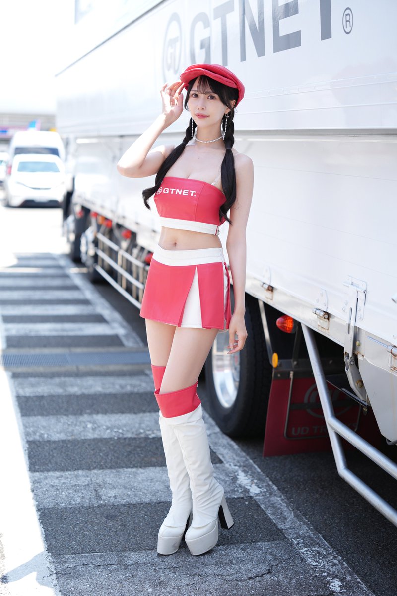 V0VfxpdgGNthfOG's tweet image. 2025 GT World Challenge 
#阿澄音々 さん🤍❤️ @Ne___0__n 
#TEAMDAISHIN #GTNET #DAISHIN 
#GTNETMotorsports #JapanCup 
#富士スピードウェイ