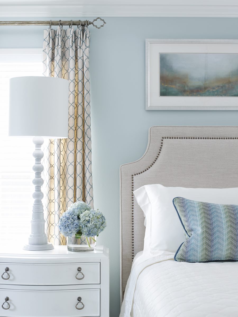 helserbrothers's tweet photo. Helser Brothers' drapery finials are the perfect finish for any drapery design project.
View more in our catalog https://t.co/BuhRRLM9IL.
#interiordesign #design #helserbrothers #finials #endcaps #interiordesigners #drapery #kandrackole #windowtreatmentsdesign https://t.co/PADD6FgMjr