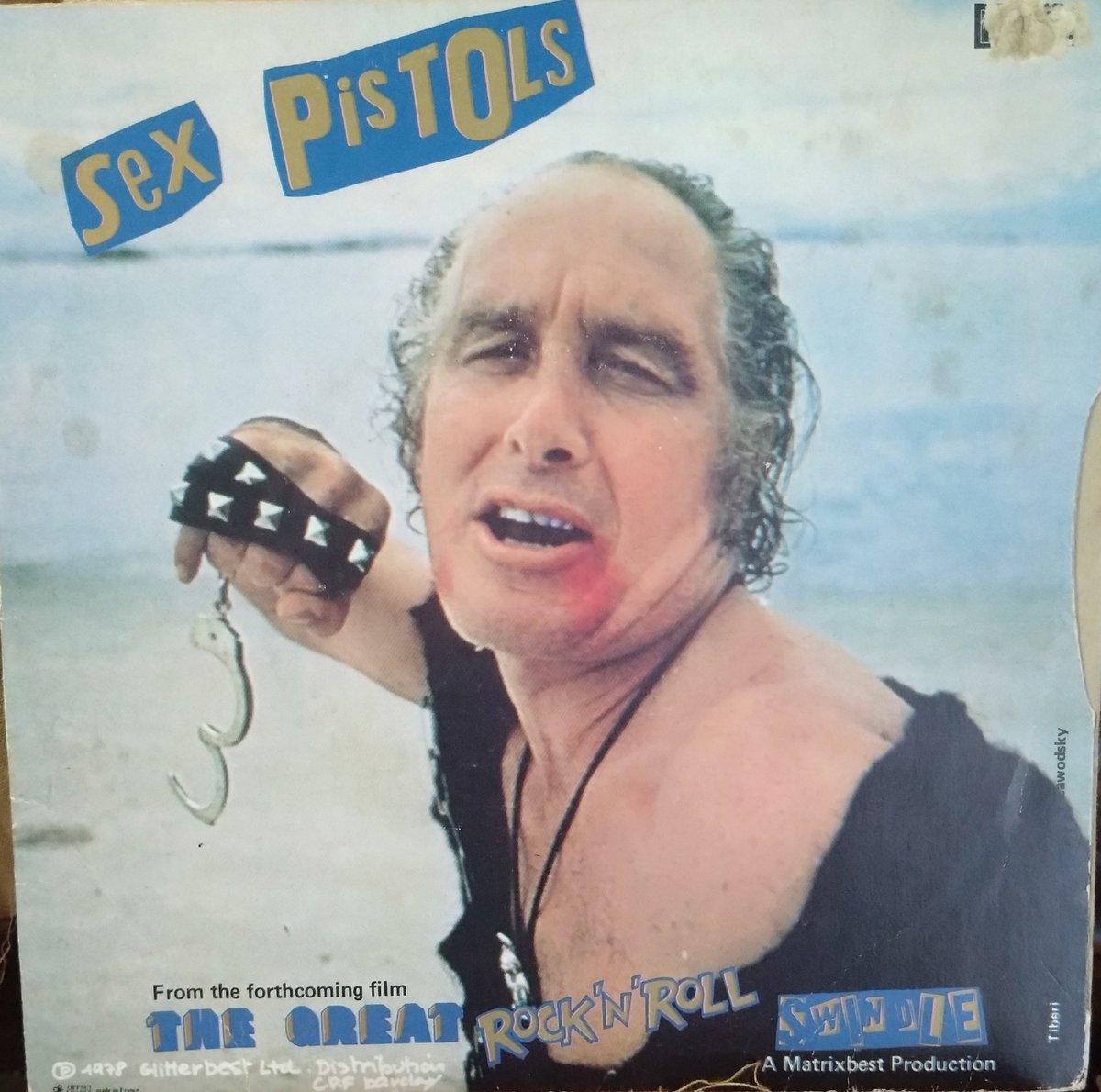 🌅本日もご出勤の皆様方、そろそろ時間ですよ🙋
体調OK!身だしなみOK!忘れ物OK!熱中症対策OK!🙆
それでは、お気をつけて、いってらっしゃーい🥰

🇬🇧SID VICIOUS
🎙️My Way
youtu.be/rDyb_alTkMQ?si…

🇬🇧SEX PISTOLS?
🎙️The Great Rock'N'Roll
youtu.be/Sg-v0jFWUpg?si…