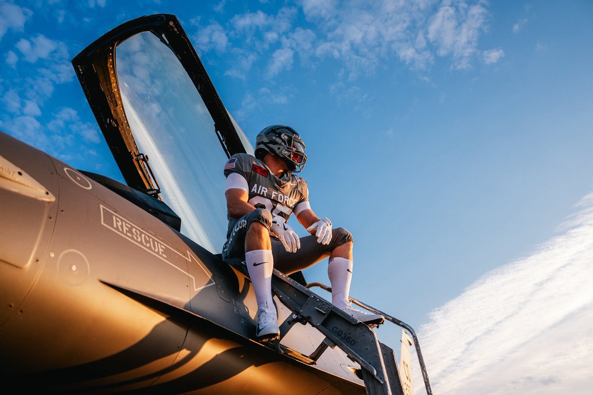 CFB Kings tweet media