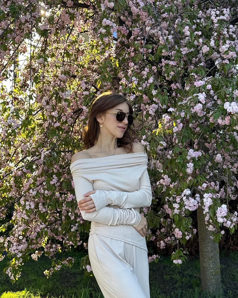 DharbendraRDemi's tweet image. #Flowerviewing #morninglight