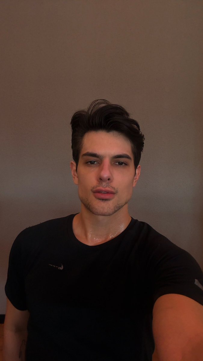 𝑴𝒂𝒓𝒍𝒐𝒏 𝑺𝒄𝒉𝒖𝒄𝒌 (@schuck_marlon) on Twitter photo 