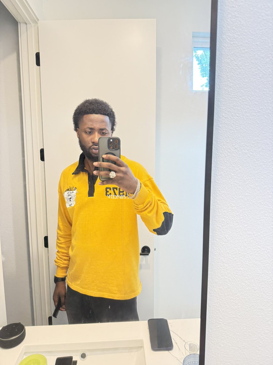 weloveebankroll's tweet photo. Whoop🍂 https://t.co/nu6W9ZQ2Xa