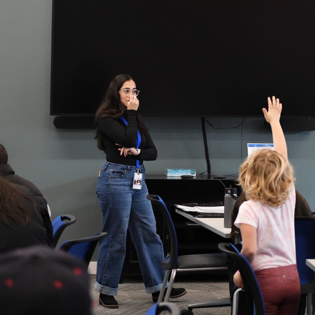 School is always in session for our Education Team, who work year-round to connect people of all ages to our water. Every one of us plays a role in protecting water quality in the Tualatin River Watershed. Learn more in our Q&amp;A:
cleanwaterservices.org/2025/04/09/wat…