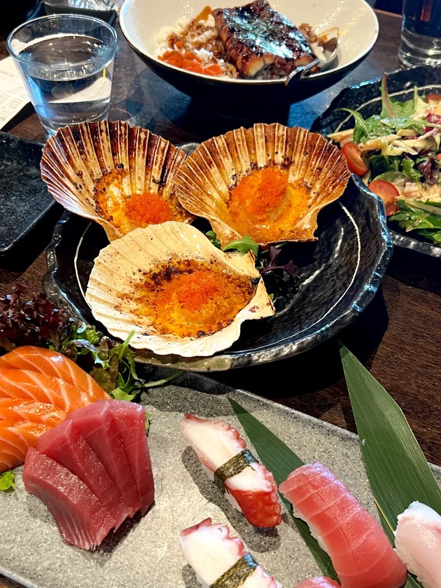 Lisa8945's tweet image. London Japanese food paradise 🍣 The food was eaten up within ten minutes of being served 🤤