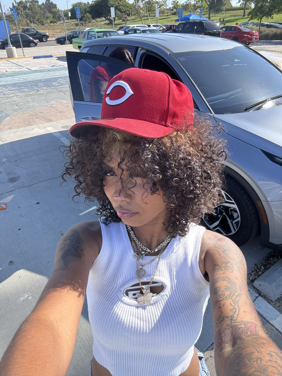 babyfacekilllaa's tweet photo. baby come over. https://t.co/WsXsMwe0jC