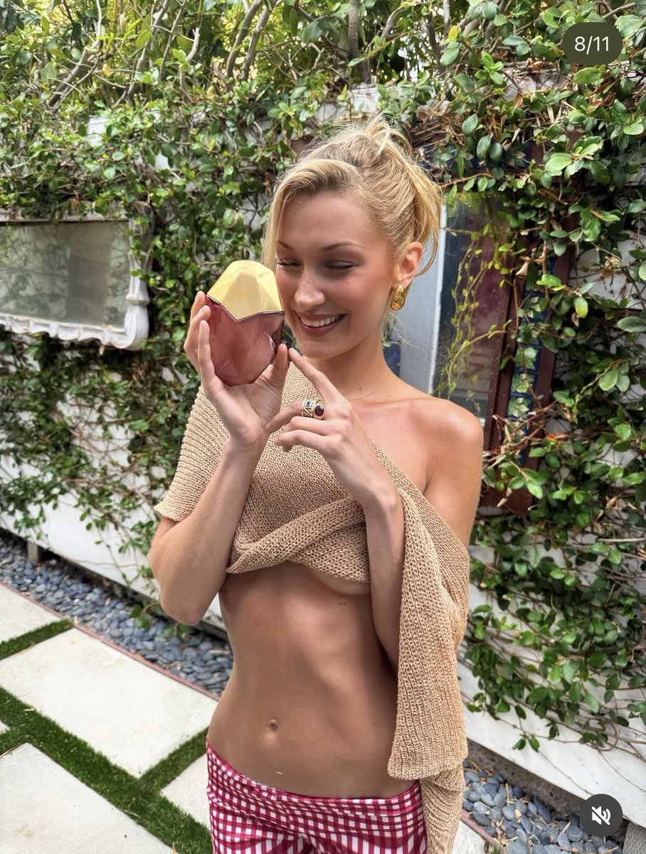 xopinkprada's tweet photo. New Bella thinspo dropped https://t.co/XVbEv6AbJf