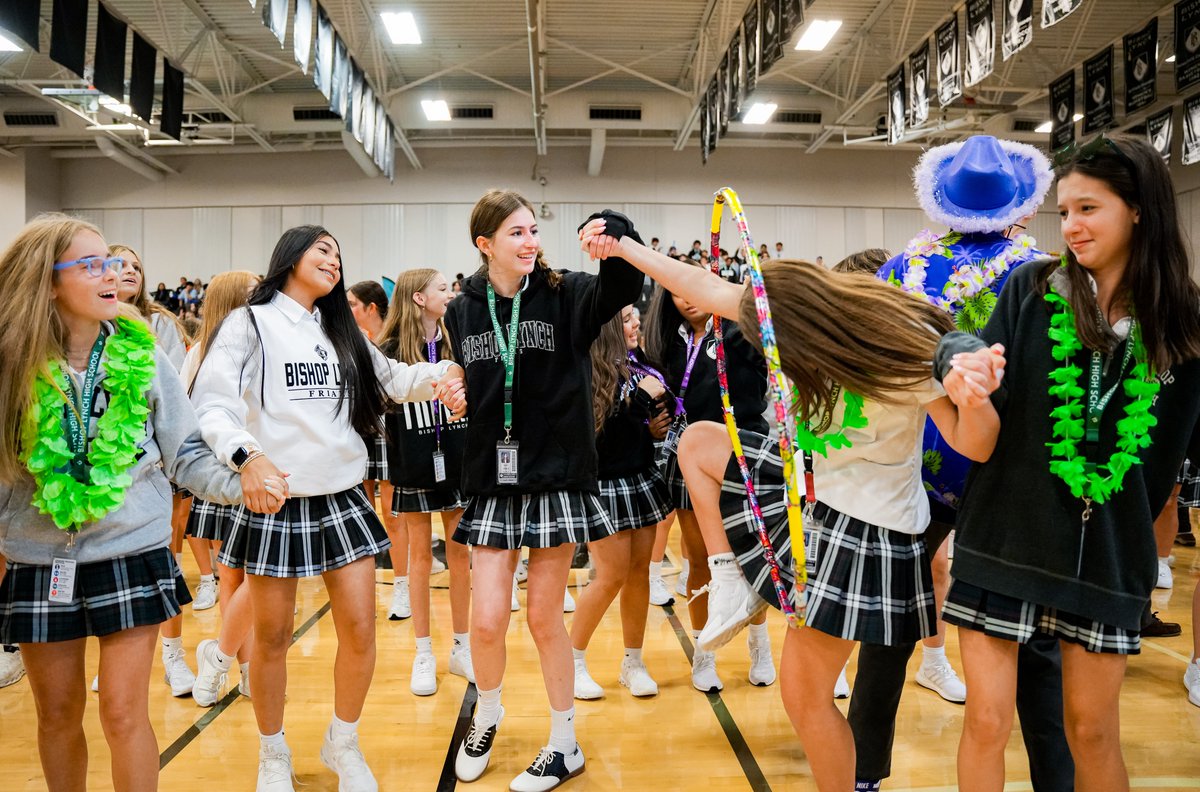 BishopLynch's tweet image. WHAT. A. DAY. to be a #FRIAR! 🎉 The energy was electric, the pride unmatched, and the spirit you can’t find anywhere else. Each house came together to connect, compete, and celebrate everything the #FriarFamily stands for. 💪 #BELONGING #8Houses1Home