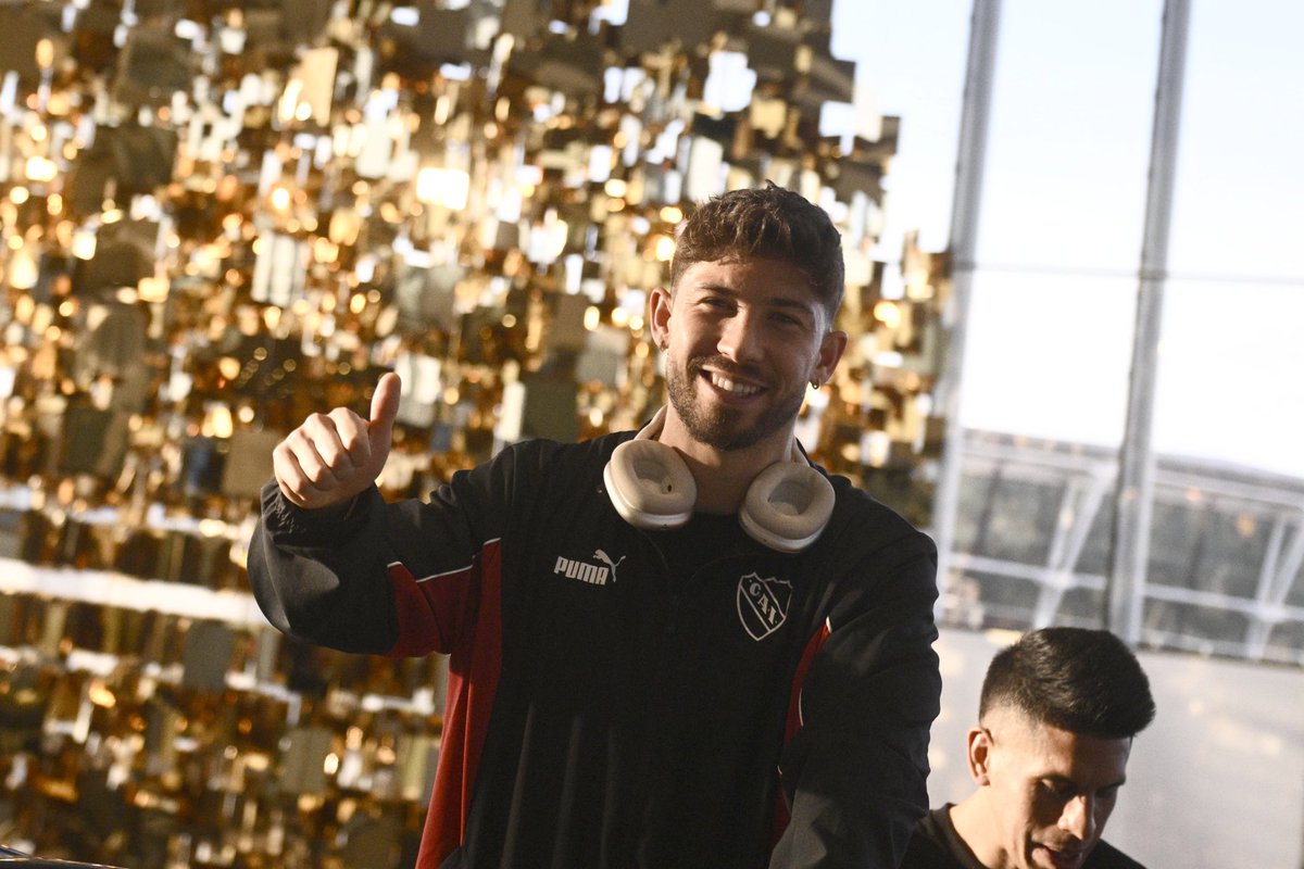 7TodoCAI's tweet photo. ✈️ VIAJANDO

Los citados de #Independiente para mañana vs #UdeChile ya estan viajando hacia chile https://t.co/fWYjt6eDkG