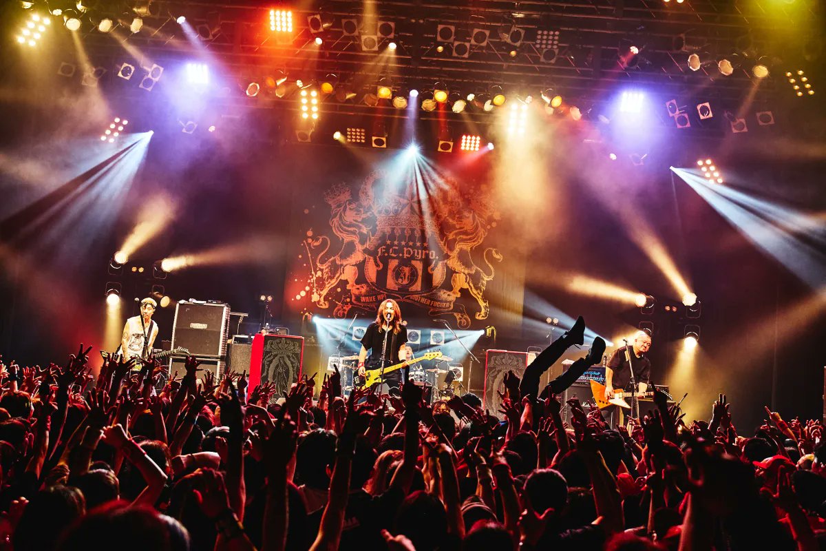 J 記念すべき55回目のバースデイライヴでフロアを灼熱に染める！ 年末イベント「放火魔大暴年会」＆ 2026年「NEW YEAR'S LIVE」ライヴ開催も発表！

entameclip.com/news/449009/
👆詳細はこちらから👆

📸 ﾘﾝｸ先に写真8枚掲載🍀

#J #ニュース🍀 #ライブレポ📷

写真：田辺佳子