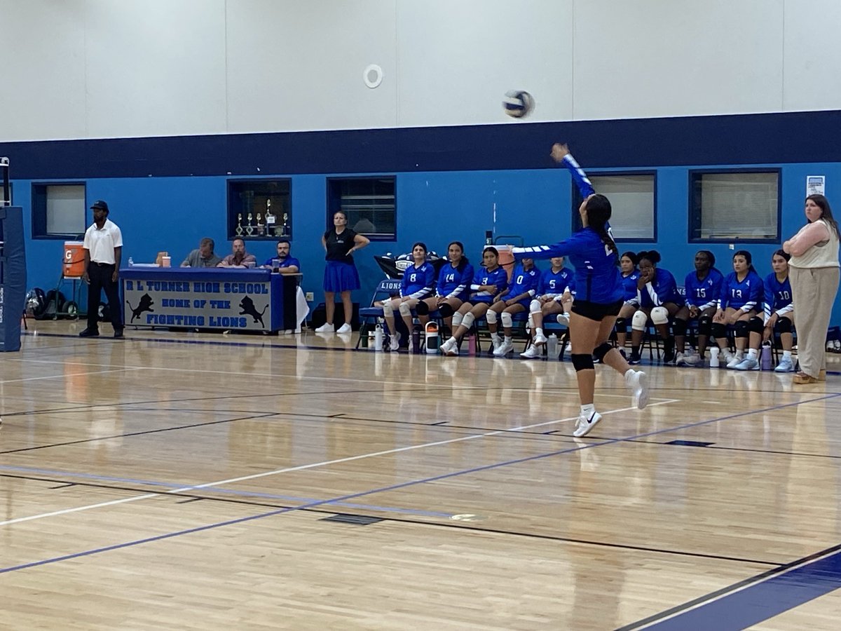 Ivan Cedillo (@ivancedillovc) on Twitter photo Clean sweep for the Lady Lion <a href="/RLTLadyLionsVB/">RL Turner Volleyball🏐</a> tonight over South Oak Cliff! Great job ladies! <a href="/CFBISD/">Carrollton-Farmers Branch ISD</a> <a href="/CFBathletics/">CFB Athletics</a> Clean sweep for the Lady Lion <a href="/RLTLadyLionsVB/">RL Turner Volleyball🏐</a> tonight over South Oak Cliff! Great job ladies! <a href="/CFBISD/">Carrollton-Farmers Branch ISD</a> <a href="/CFBathletics/">CFB Athletics</a>