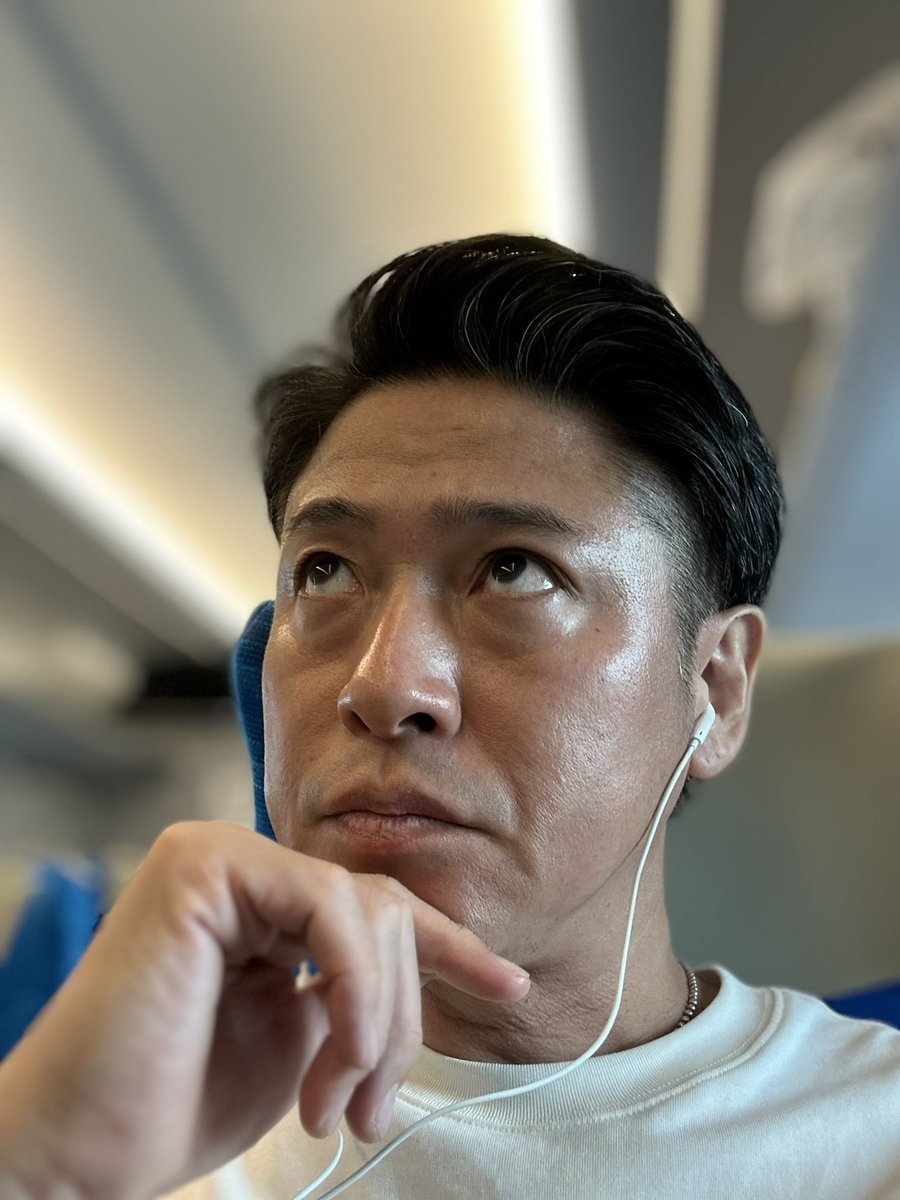 みんなが萌えた😆
大阪⇨宇都宮⇨名古屋⇨北海道⇨松山

旅をしながら、特撮ソングに酔いしれるイベント🕺
⚠️特ソンディスコ復活！

11月29日に予定しております。

場所は名古屋^_^

開催出来たら、
みんな来てくれるかな😆

こんな時代だからこそ、
みんなで繋がりたい！

#特ソンディスコ
#名古屋