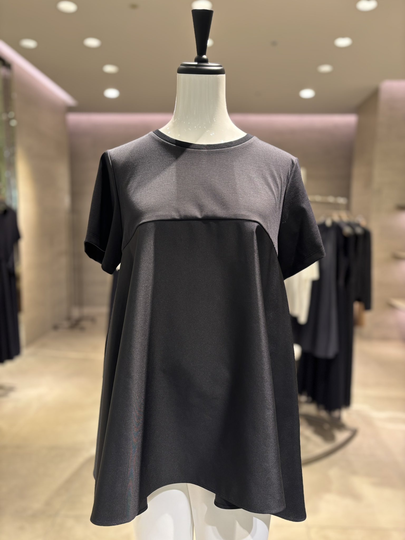 美品】M-premier BLACK ホワイトパフスリーブシャツ M-PREMIER