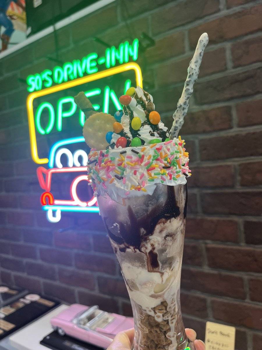 はーい今日もたくさんのご来店お待ちしてまーーーす🌴💕💕
お1人でペロッと食べれる方たくさんいてびっくり😌☺️