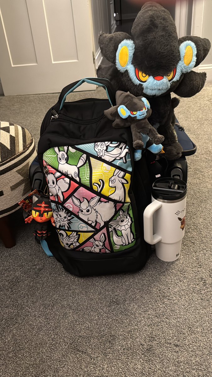 Solivanti13's tweet photo. #PokemonWorlds are you ready for it? @PokemonGoApp @playpokemon #PokemonWorlds2025 #PokemonGo #pokemonGofriends #YearofEevee #Luxray #Litten https://t.co/GspsfxxyOc