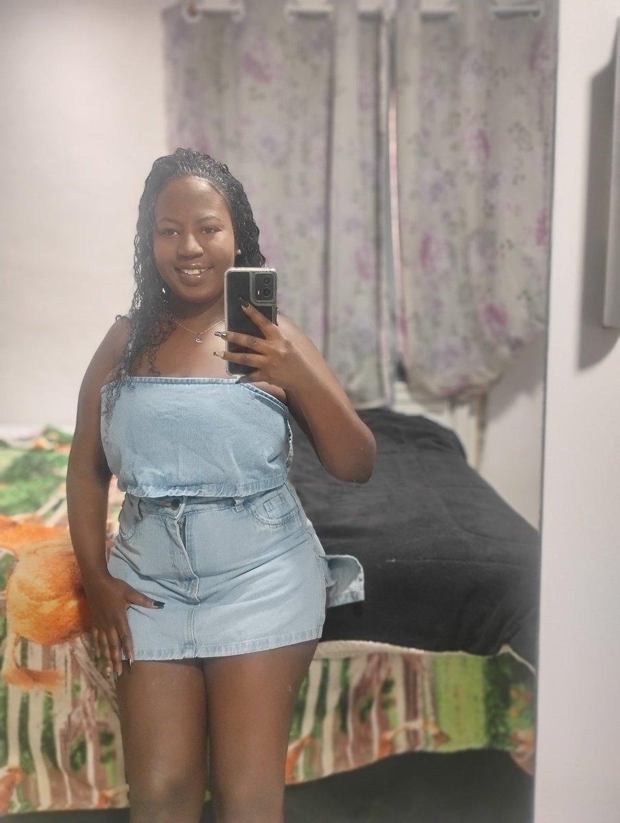 Tainhane3's tweet photo. Obrigada Deus por me permitir completar mais uma primavera. Um novo ciclo se inicia , capítulo 25
13/08/2000 🥳🥳🥳🥳✨💖 https://t.co/TuiLRSpUJZ