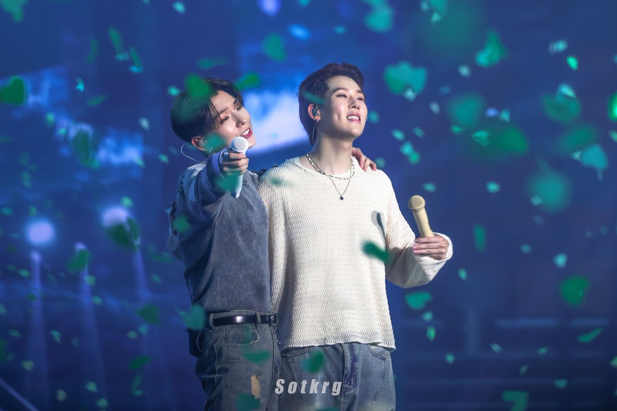 250720 CONNECT X #기현 #주헌

행복해? 난 진짜 행복했어

#MONSTAX #KIHYUN #몬스타엑스 #유기현 #이주헌 #JOOHONEY <a href="/OfficialMonstaX/">몬스타엑스_MONSTA X</a>