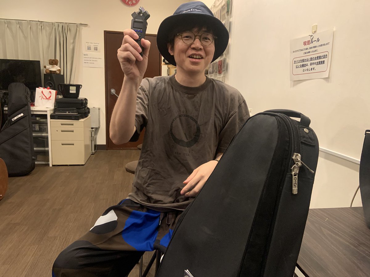 久しぶりのSAITEKI 2人揃って
ロッククラブ(スタジオ練習)です‼️
今、こういう時間がほんまに貴重なので
一曲一曲を大切に歌い奏でていきたいと思います🎵
次回、2人揃ってのステージは
三田市の広野祭‼️
花火🎆もありますのでぜひお越しください🙏✨
※来てくれた方にだけ特別なモノも用意してます
