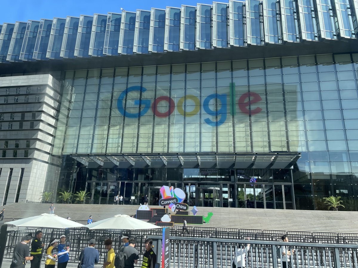 theflutterway's tweet image. Me at Google I/O Connect China, if you there say hello 👋

#googleio #googleioconnectchina