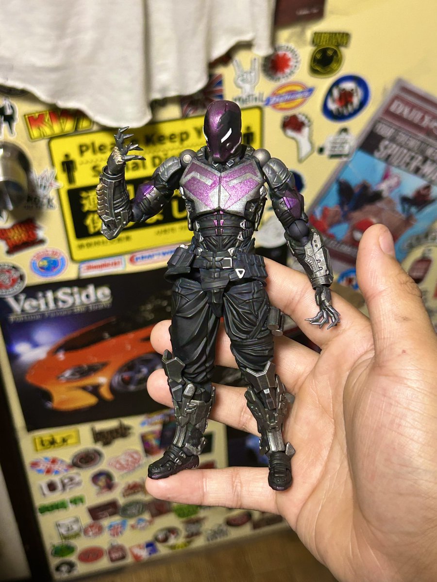 damndan0326's tweet photo. アメイジングヤマグチ プラウラー
胸アーマーとシンボル考えるの楽しくて無事完成！粗はあるけど最高にプラウラー🤤
 #スパイダーマン 
 #カスタムフィギュアが見れるタグ https://t.co/3QvQLsXmSG