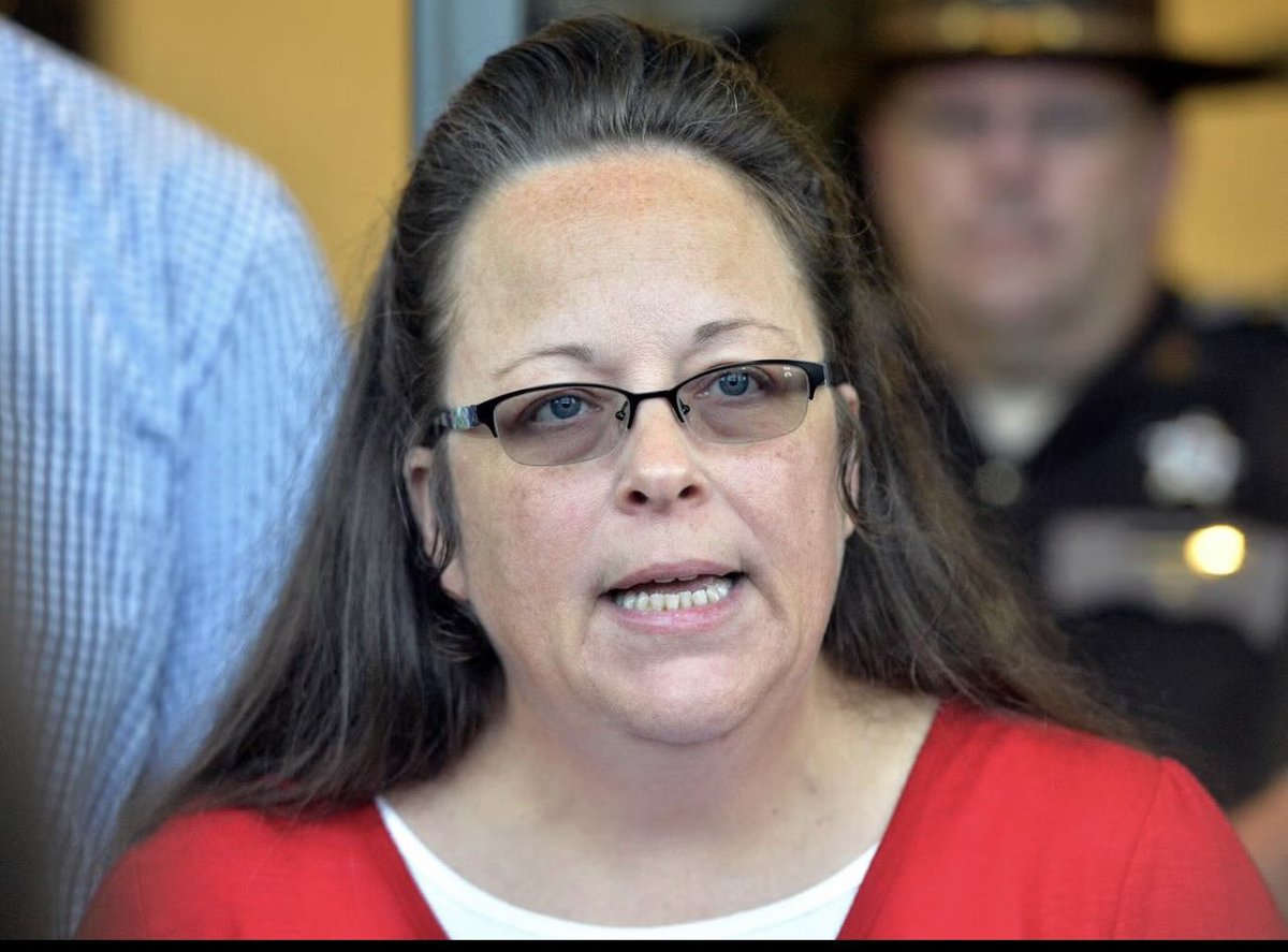 JamieBonkiewicz's tweet image. I hope Kim Davis has explosive diarrhea everyday for the rest of her life