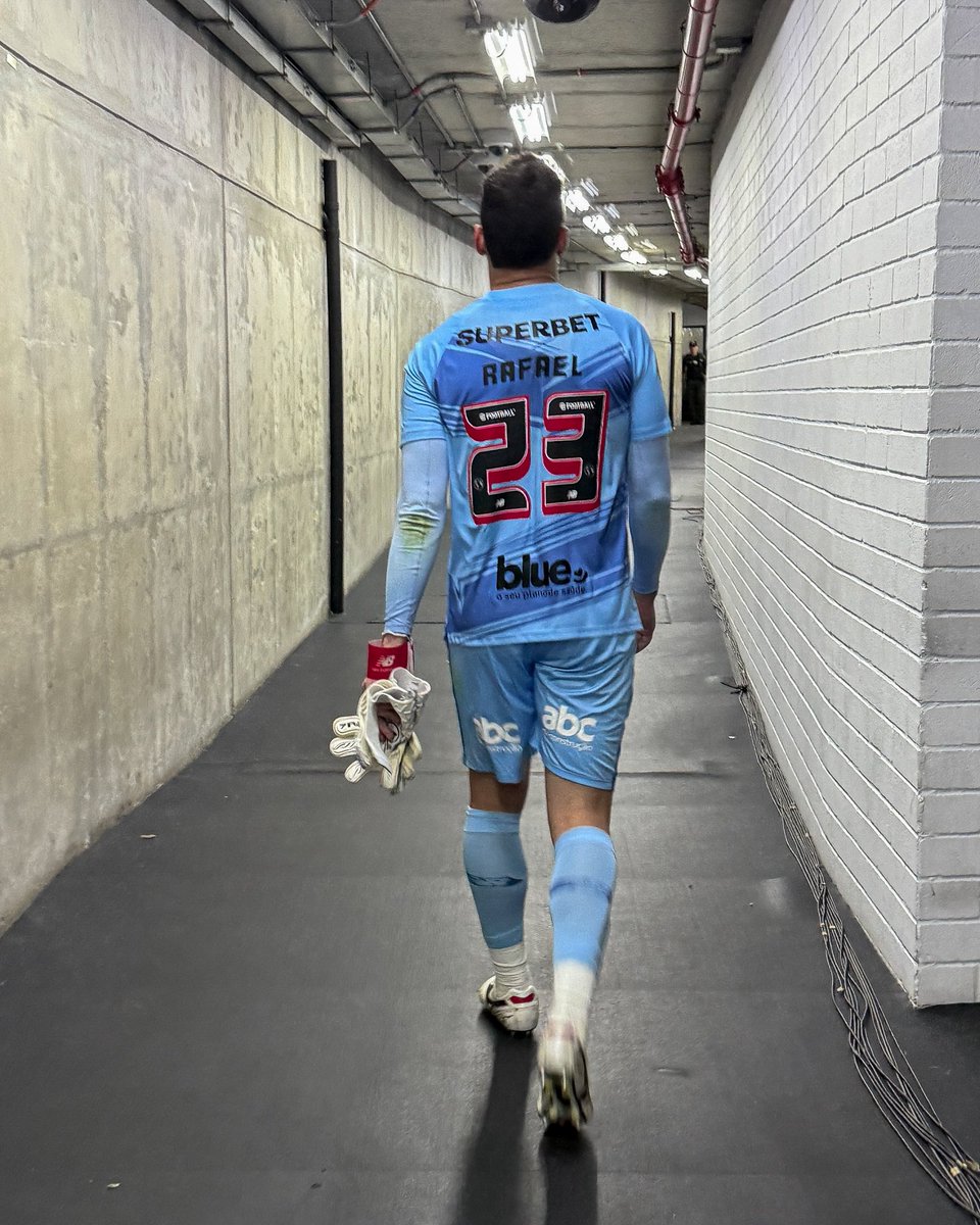 🙌 GIGANTE!

#GloriaEterna
#VamosSãoPaulo 🇾🇪 

📸 Fellipe Lucena / São Paulo FC