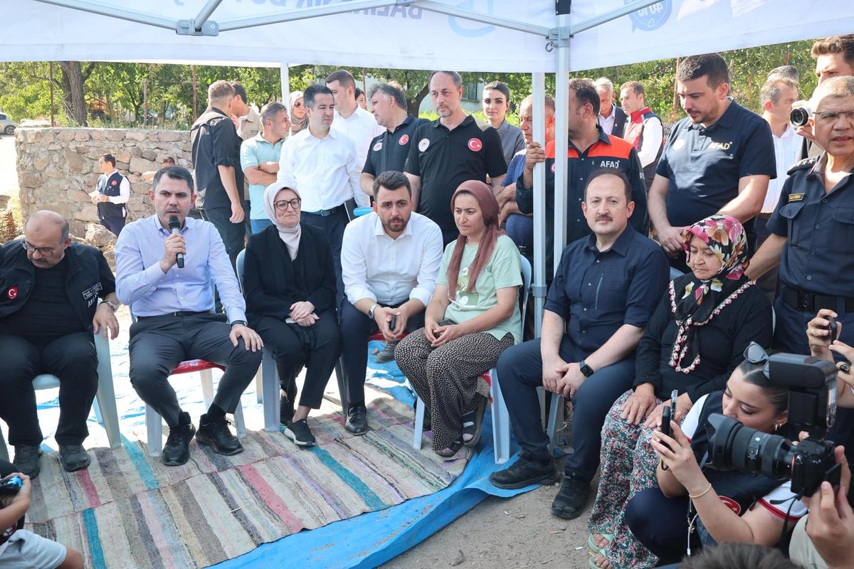 📍 Balıkesir

10 Ağustos 2025 tarihinde Sındırgı ilçesinde meydana gelen depremin ardından Devletimizin ilgili tüm kurum ve kuruluşları #AFAD koordinasyonunda müdahale çalışmalarını Türkiye Afet Müdahale Planı (TAMP) kapsamında yapılan etkin müdahale sonucunda tamamladı;