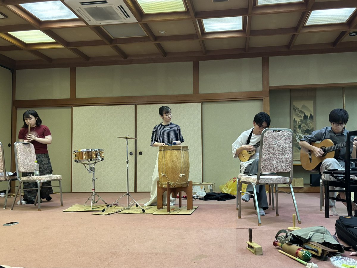 昨日から5泊6日の合宿が始まりました！
朝から晩までフォルク漬けの合宿で、部員の仲もフォルク愛も深まるかも……?