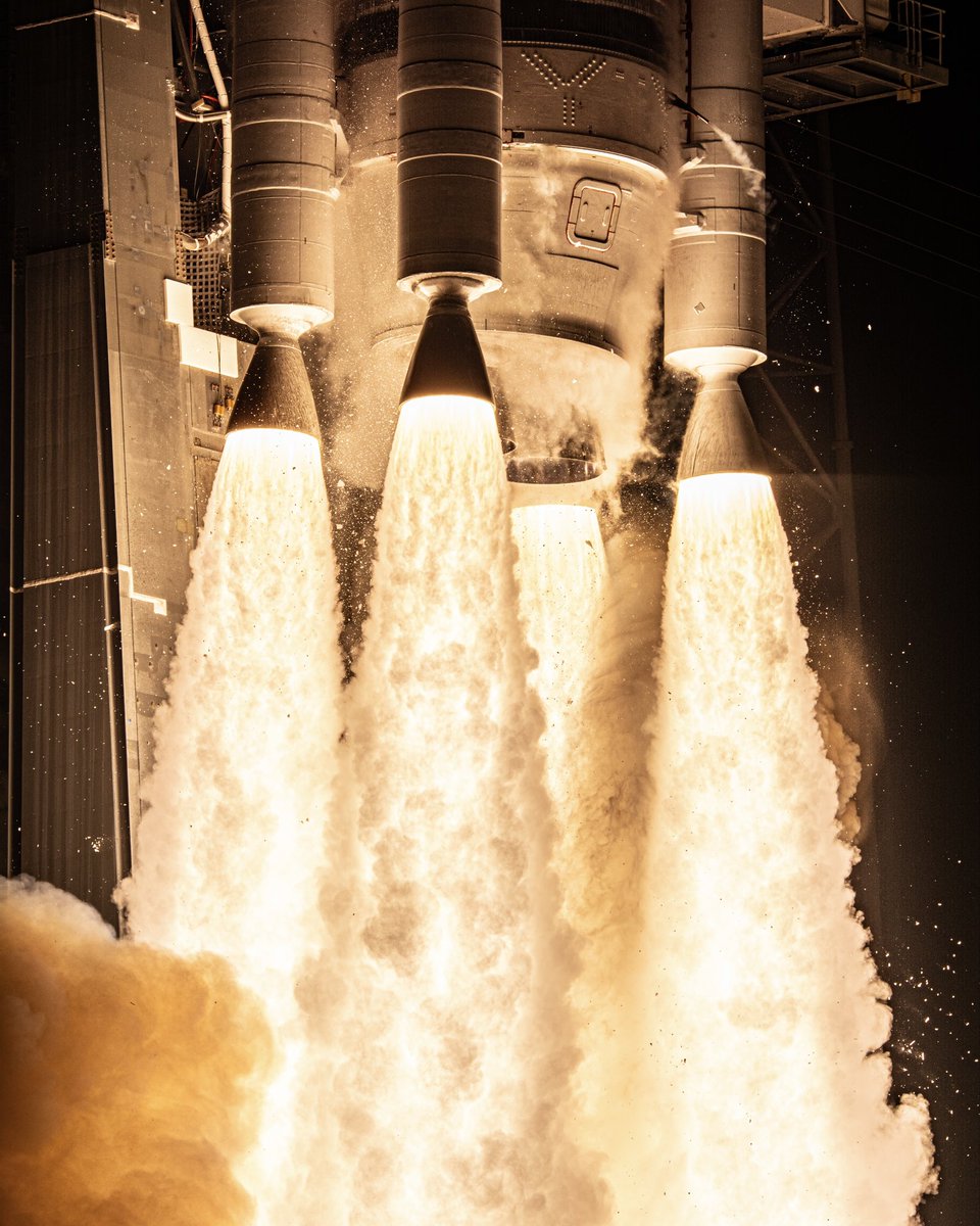 Vulcan takes off the pad.  A controlled explosion resulting in over 3 million pounds of thrust.

Never gets old!  Nicely done <a href="/torybruno/">Tory Bruno</a>  and the <a href="/ulalaunch/">ULA</a> team