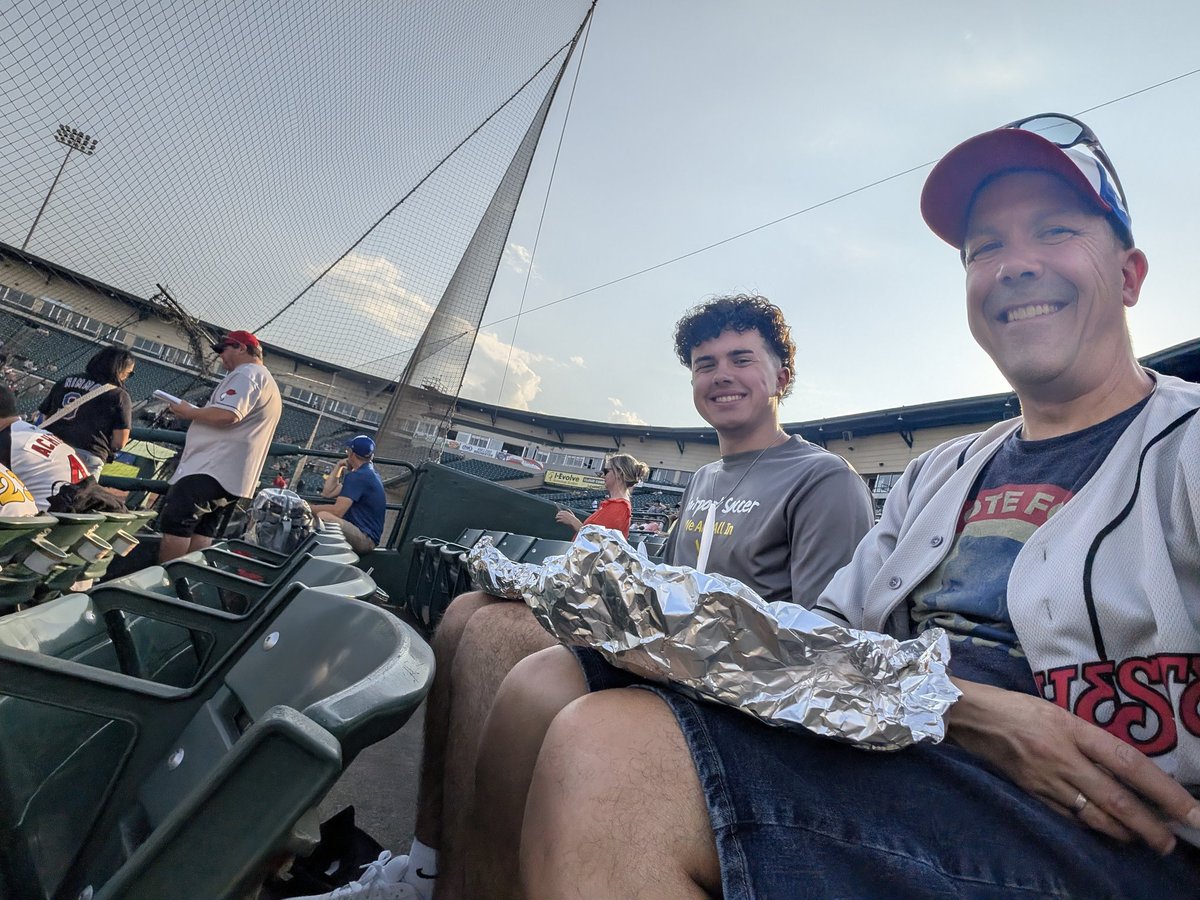 BrewmasterJerry (@brewmasterjerry) on Twitter photo Last <a href="/RocRedWings/">Rochester Red Wings</a> game with my boy before he heads off to college.... Where did the time go? #rocthesummer Last <a href="/RocRedWings/">Rochester Red Wings</a> game with my boy before he heads off to college.... Where did the time go? #rocthesummer