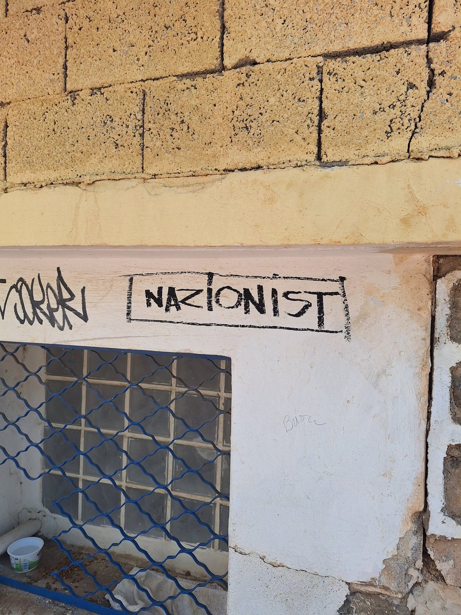 1 hafta Girit'teydim ve bu duruşları sebebiyle Yunan halkıyla bir gönül bağımız oluştu