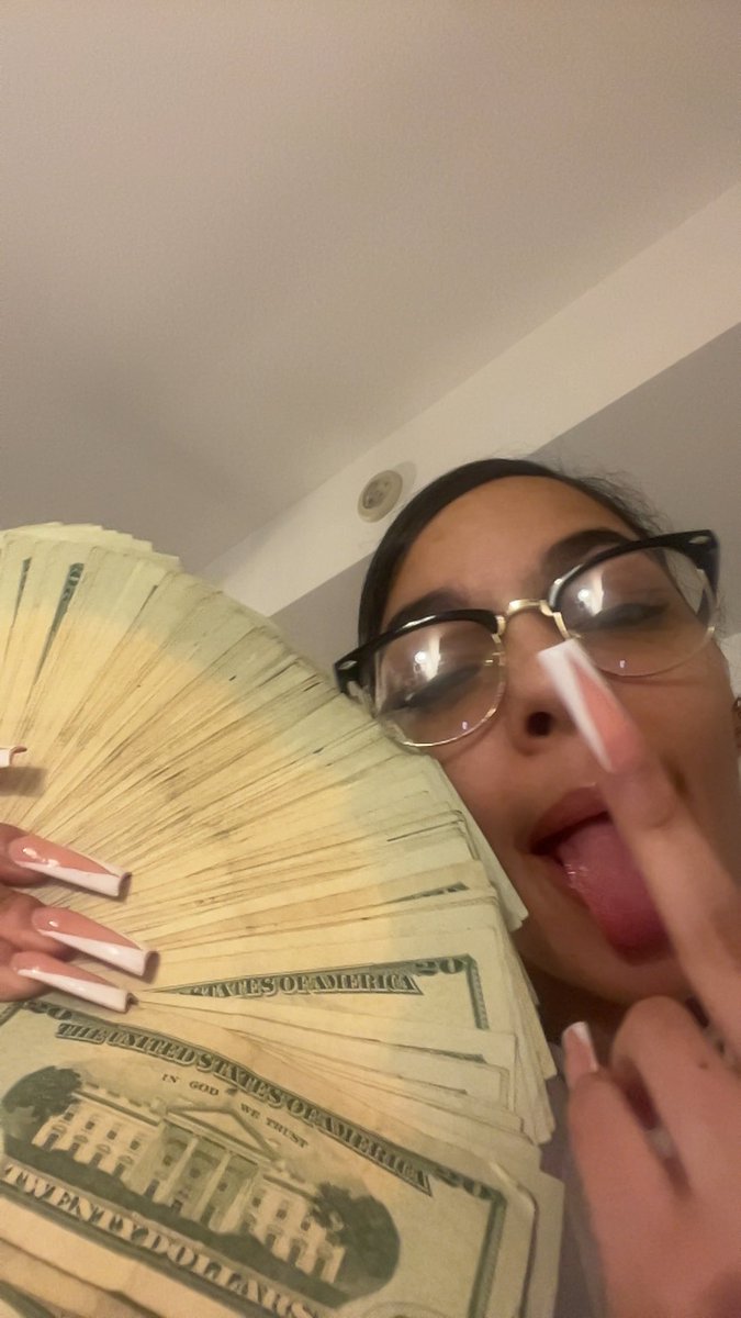 Told him if he didn’t send me MY money, I would tell his wife where he was. So  P A T H E T I C😂