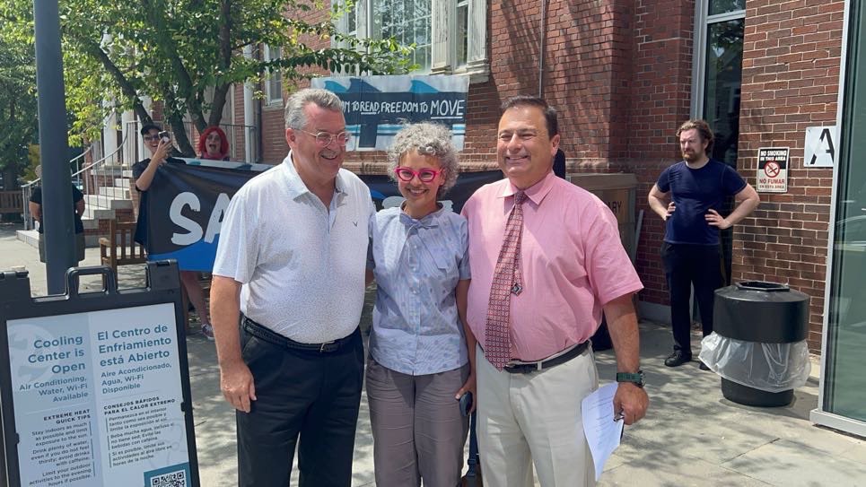 SaveRIPTA ๐ (@saveripta) on Twitter photo Happy to turn out to <a href="/9librariespvd/">Community Libraries of Providence</a> to remind <a href="/GovDanMcKee/">Governor Dan McKee</a> thatโjust like public librariesโpublic transit is an ESSENTIAL service for our community!
Thank you <a href="/JoeShekarchi/">Joe Shekarchi</a> <a href="/JenStewartRI/">Jennifer Stewart</a> <a href="/DavidMoralesRI/">RI State Rep. David Morales ๐น</a> <a href="/senatormckenney/">Mark McKenney</a> for supporting our efforts today! Happy to turn out to <a href="/9librariespvd/">Community Libraries of Providence</a> to remind <a href="/GovDanMcKee/">Governor Dan McKee</a> thatโjust like public librariesโpublic transit is an ESSENTIAL service for our community!
Thank you <a href="/JoeShekarchi/">Joe Shekarchi</a> <a href="/JenStewartRI/">Jennifer Stewart</a> <a href="/DavidMoralesRI/">RI State Rep. David Morales ๐น</a> <a href="/senatormckenney/">Mark McKenney</a> for supporting our efforts today!