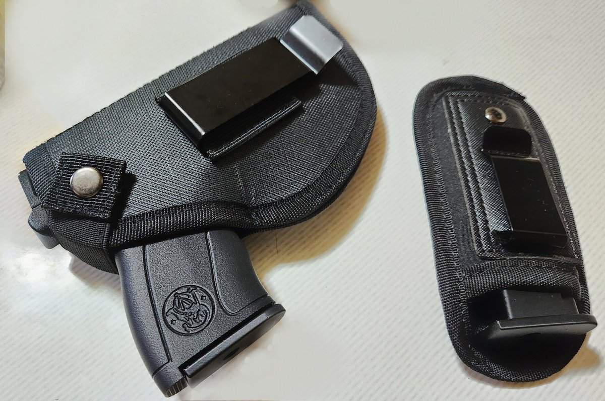 GFmxYtlKCYJRabD's tweet photo. #銃のある日常
#BODYGUARD2.0
本日のお供。 https://t.co/ZS7b1Gjlcw