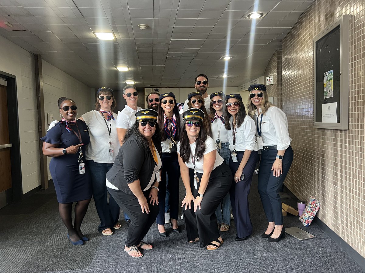 azwiercan214's tweet photo. The @AcademyFV staff are ready for take off for school year flight 2526! We can’t wait to welcome back our Falcons! @District214 #214firstdays https://t.co/w4AZSYES5s