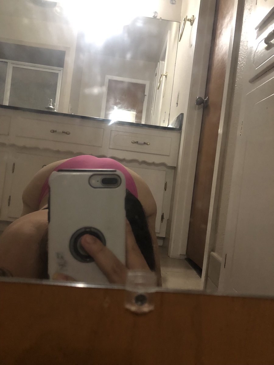 jo57543's tweet photo. Cuddling sounds nice while his cock slips in one of my holes😩 https://t.co/o5CwJD25uy