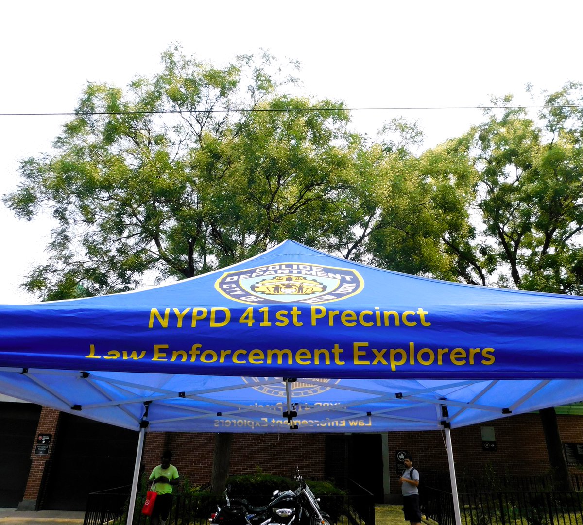 CrusadersRights's tweet photo. Recording Secretary Richard Sherman of the 41st Precinct Community Council shows off his 2025 National Night Out shirt from The 41st Pct's National Night Out Event on Tuesday, August 5, 2025. in the Bronx. #NNO #nationalnightout #NYPD #communityaffairs #41stpct #Bronx #CFCR https://t.co/aEbO5OFJb8