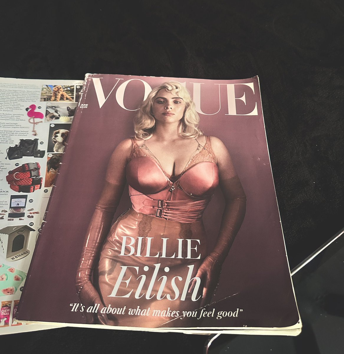 theprettiestbt's tweet photo. B.C via British Vogue 🩷 #memorylane https://t.co/6GMopQ9Kt4