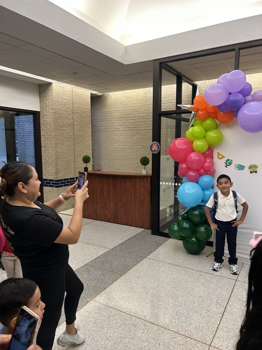 Landis Elementary tweet media